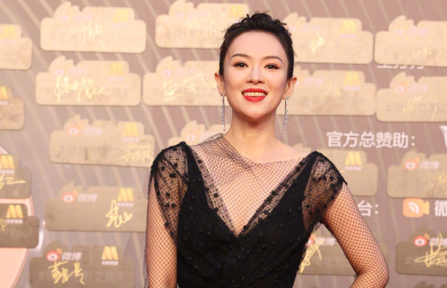 章子怡等十余女星微博之夜生图和精修对比，谁的差别最小？