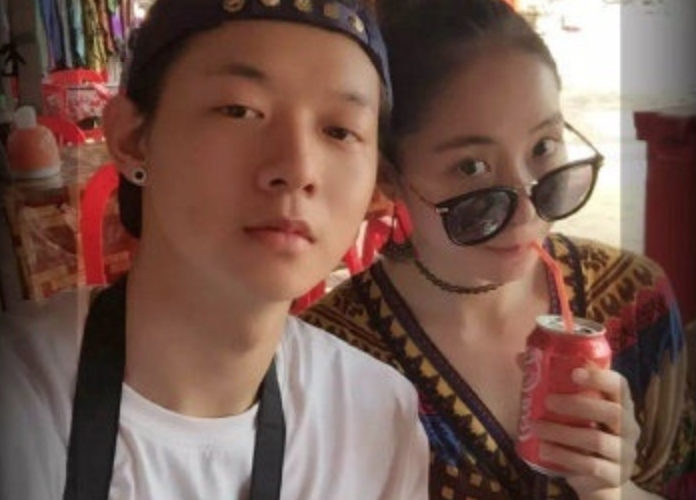 霍尊群聊约炮经验：吃壮阳药 想集体去乌克兰嫖娼