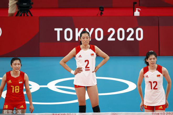 世界杯后狂接24个广告…是这些榨干了中国女排？